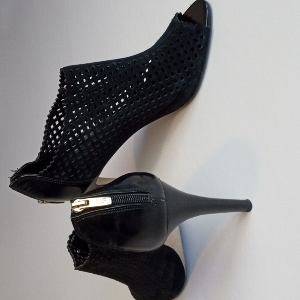 Marc Fisher heels
